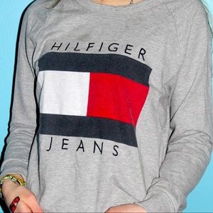 tommy hilfigre crew neck
